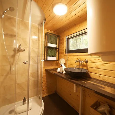 Secret Lake Prag Magic Place Relaxation& Wellness Rehenice Exterior photo